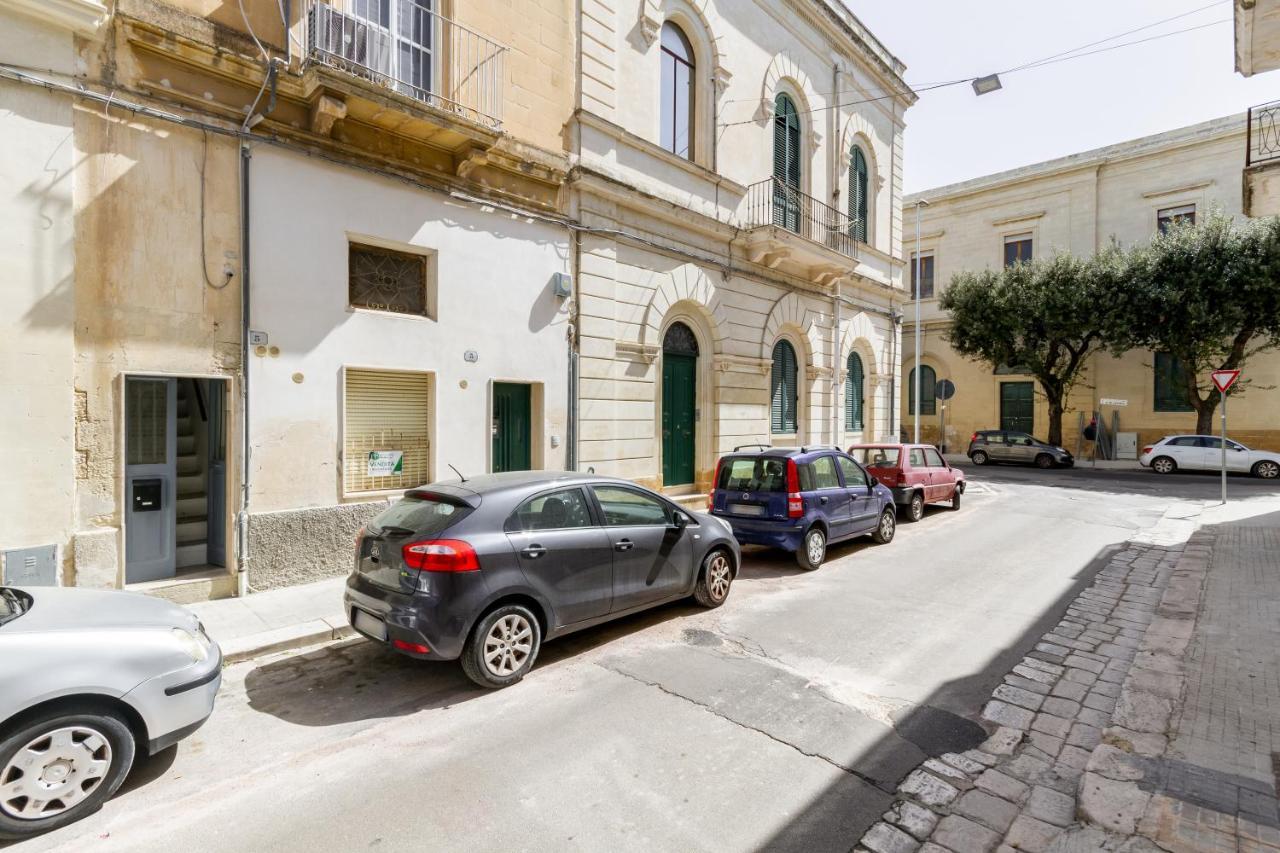 شقة Lecce Center Charming Flat With Terrace المظهر الخارجي الصورة